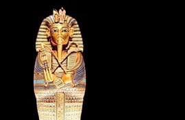 tutankamon-un-faraon-superado-por-su-tesoro-211025000000-476992.jpg
