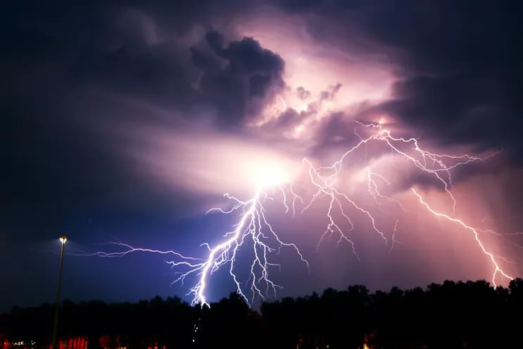 Imagen de referencia de una tormenta eléctrica.