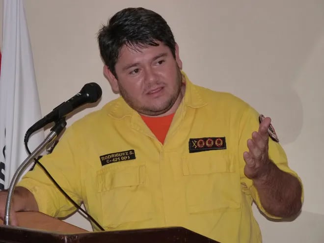 Silvio Rodríguez, comandante del Cuerpo de Bomberos Voluntarios de San Juan Bautista.