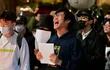 Manifestantes protestan por las medidas de "cero covid" del gobierno chino en Berkeley, California (Estados Unidos), el lunes.
