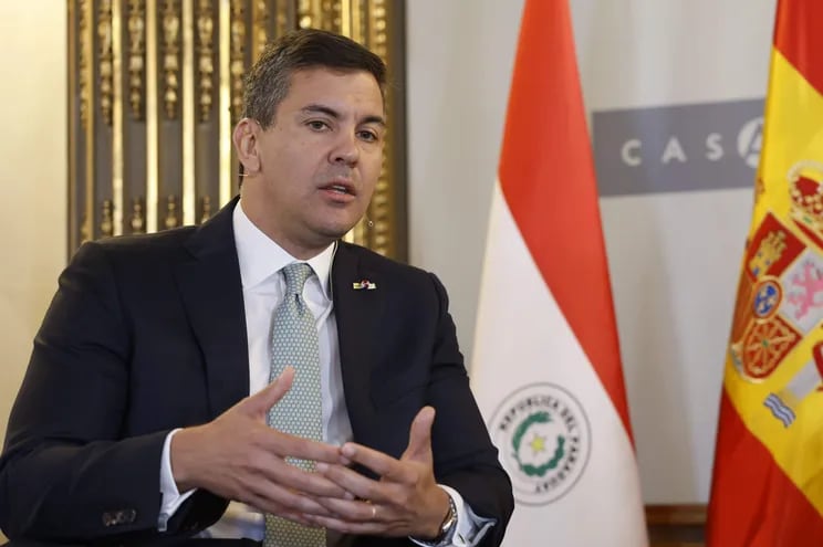 El presidente de Paraguay, Santiago Peña, durante una entrevista en Casa América en Madrid. EFE.