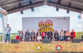 Directivos de CODIPSA y autoridades nacionales habilitaron el Festival de la Chipa, días atrás en la Costanera de Asunción.
