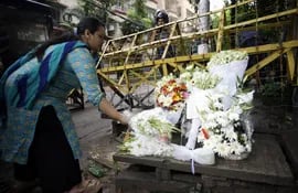 mandataria-bangladesi-preside-tributo-a-las-victimas-de-atentado-13238000000-1475699.jpg