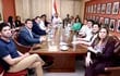 El ministro Ángel Barchini se reunió la semana pasada con los miembros de la Comisión Permanente del Congreso Nacional.