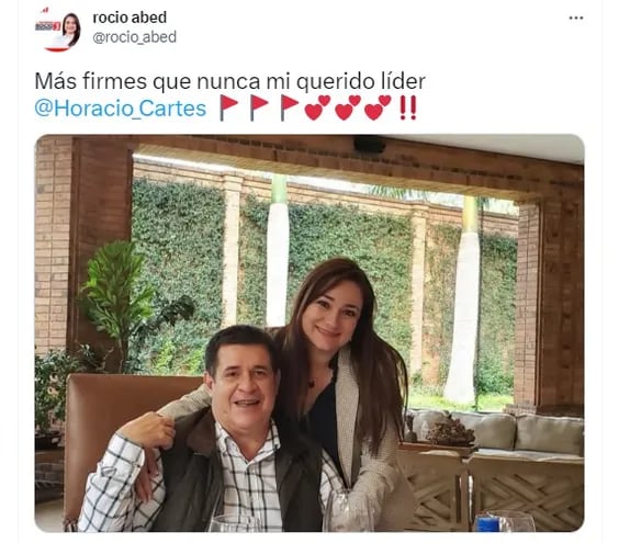 Diputada colorada Rocío Abed, posando con Horacio Cartes.