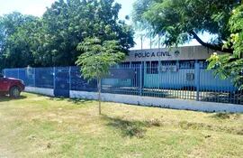 sede-policial-de-puerto-murtinho-donde-estan-demorados-los-compatriotas-de-la-etnia-ishir--214722000000-1692733.jpg
