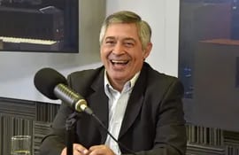 Luis Ramírez, ministro de Educación.