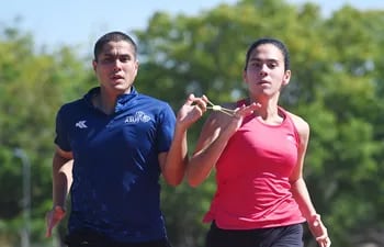 Víctor Duarte Adorno y Melissa Tillner se preparan para lo que serán los Juegos Parapanamericanos de Santiago, en noviembre.