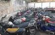 Cientos de motos en el cuartel de la Patrulla Caminera de San Lorenzo podrían ir a remate.