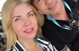Siempre juntos, Verónica Chaves y Marcelo Toyotoshi, en el Autódromo Internacional de Miami.