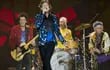 El legendario líder de los Rolling Stones, Mick Jagger, cantó una vez “qué fastidio es envejecer”. Pero la más veterana de las estrellas de rock británicas cumple 80 años este miércoles y no parece decidido a pisar el freno.