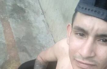 Brihan Daniel Núñez Torres, cayó muerto al intentar asaltar a un despensero, del cual él y su cómplice solían comprar bebidas alcohólicas.