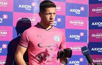 Juan Espínola, 26 años, golero paraguayo de Godoy Cruz.