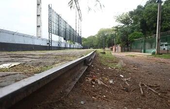 Fepasa planea implementar un tren de cercanías utilizando las antiguas vías.
