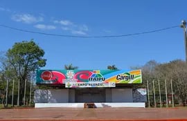 expo-yguazu-164914000000-1618573.JPG