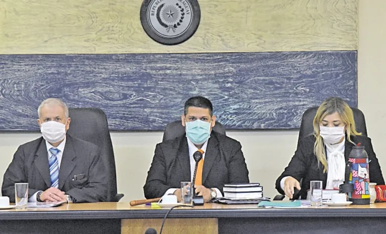 Héctor Capurro, Juan Carlos Zárate y María Fernanda García de Zúñiga integran el Tribunal.