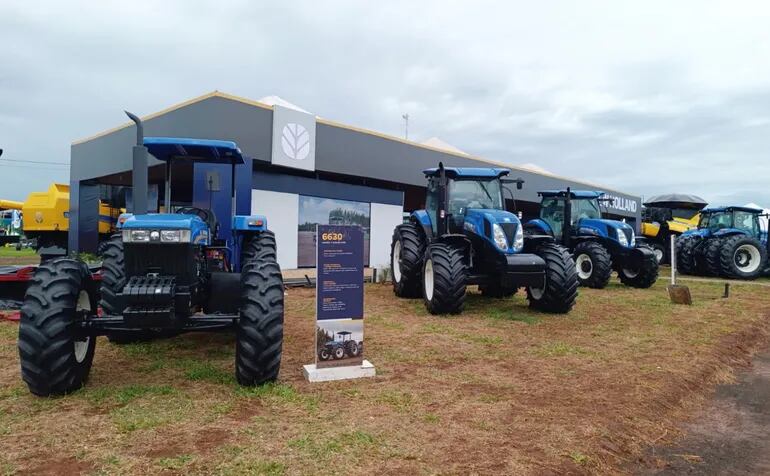 Los tractores New Holland en exhibición en la Feria Innovar.