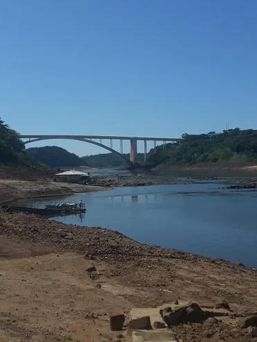 El nivel del río Paraná descendió más de 13 metros en los dos últimos meses