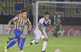 Pedro Gonzalez 07-12-2021 deportes
Clausura 2021 Promocion Ameliano-Luque	Estadio Defensores del Chaco*