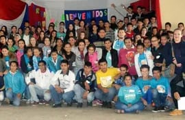 lideres-juveniles-de-las-diferentes-comunidades-de-los-departamentos-del-alto-paraguay-y-presidente-hayes-que-participaron-del-encuentro-organizado-p-193842000000-1376531.jpg