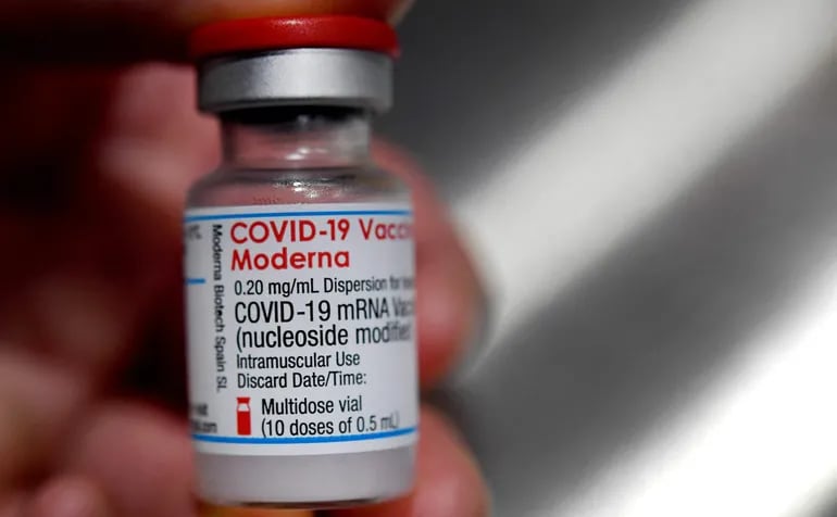 Frasco de la vacuna Moderna contra el Covid-19 .