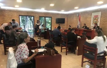 Los concejales este miércoles en la sesión ordinaria de la Junta Municipal de Ciudad del Este.