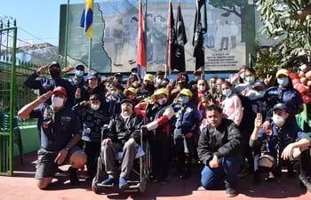 La Unión Paraguaya de Veteranos de la Guerra del Chaco de Luque (UPV Chaco) organizó un emotivo homenaje al veterano Canuto González Brítez