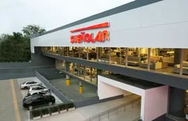 Sueñolar habilitó su mega tienda en Asunción.

Datos: Sueñolar-Empresariales