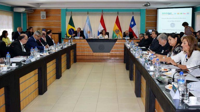 Rectores de la región rechazan a las “garajes” - Locales - ABC Color