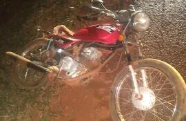 El conductor de la motocicleta murió tras ser embestido por el tractocamión.