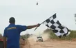 El Toyota Etios R5 de Alejandro Galanti y Marcelo Toyotoshi culminando el Rally del Chaco 2022.