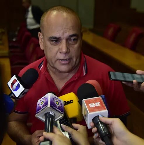 El diputado Basilio “Bachi” Núñez (ANR, HC) ya adelantó que operará contra la propuesta de reducir concejalías.
