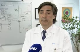 El presidente del GECP, el oncólogo Mariano Provencio. Una investigación del Grupo Español de Cáncer de Pulmón (GECP) ratifica el cambio de paradigma en el abordaje de este tumor en estadios iniciales, sin metástasis, con una nueva estrategia tras 30 años sin novedades terapéuticas. (EFE)