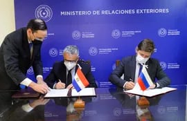 Firma de memorándums de entendimiento entre Paraguay y Rusia.