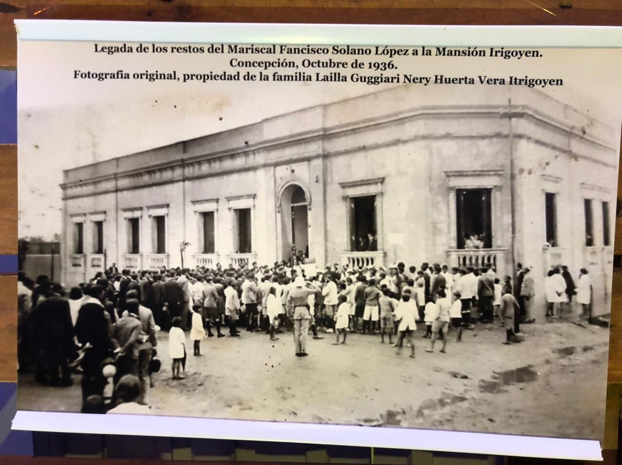 Foto histórica del velatorio del Mariscal López en Concepción. Fue en 1936.