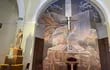Imponente retablo de la Catedral de Encarnación realizado por Carlos Colombino en 1987. Foto de Aldo Rojas.