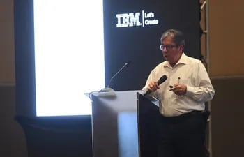 Hernando Bedoya, Senior IT Specialist – Db2 y Evangelist IBM.