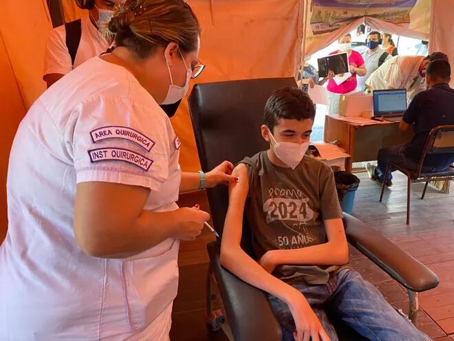 Esta semana sigue en Paraguay la vacunación a personas de 12 años de edad o mayores.