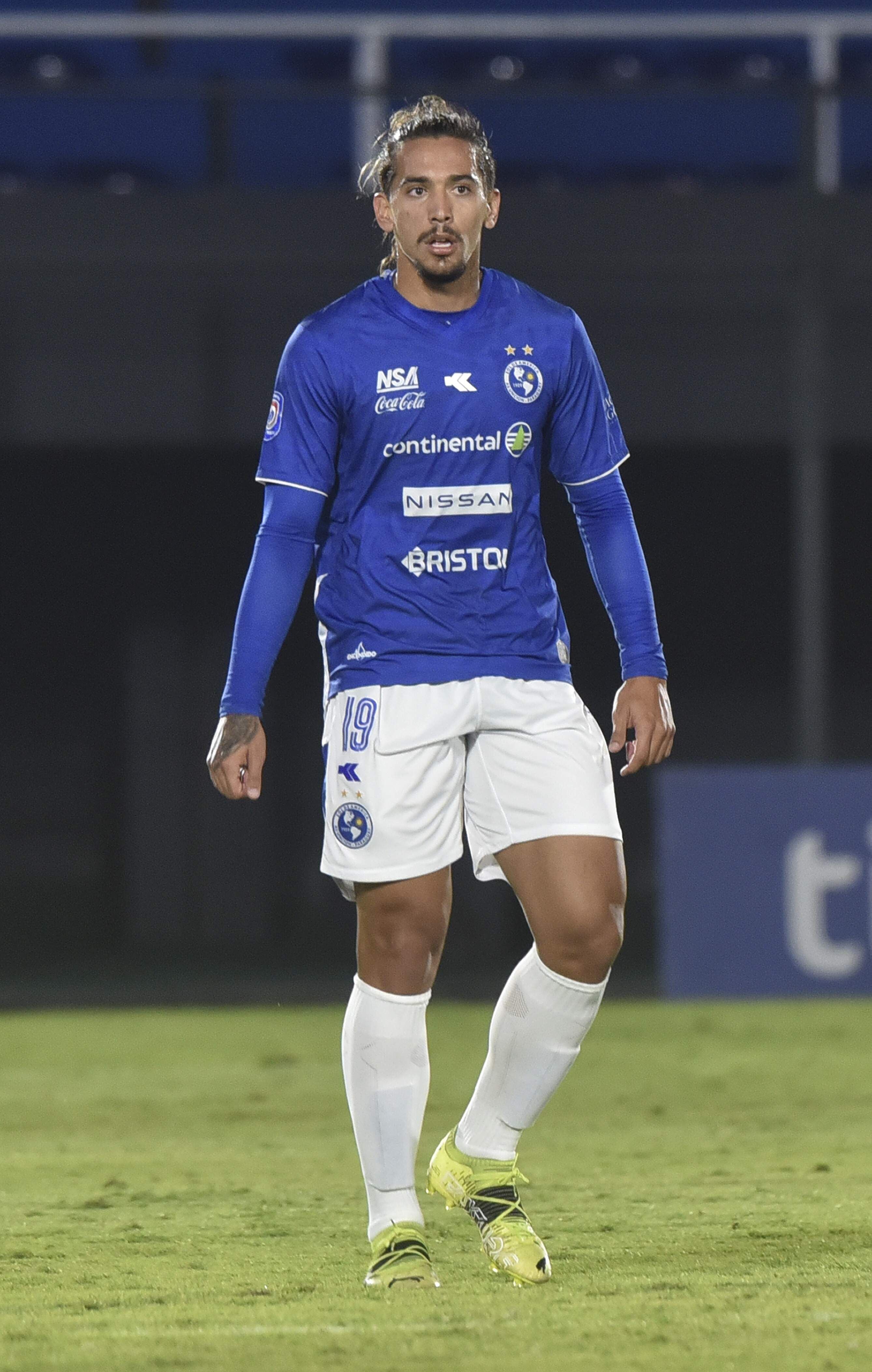 Francisco da Costa Aragão (26), ocho goles en 14 cotejos en Sol.