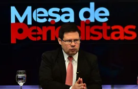 Óscar Orué, viceministro de Tributación, en estudios de ABC TV.