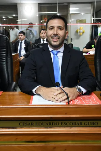 César Eduardo Escobar Gubo, nuevo presidente de la Junta Municipal de Asunción.