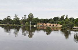 numerosas-viviendas-de-villa-florida-se-encuentran-inundadas-a-consecuencia-del-desborde-del-rio-tebicuary--212726000000-1581072.jpg