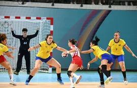 Balonmano, Brasil versus Paraguay en los Juegos Odesur 2022.