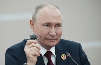 El presidente de Rusia, Vladimir Putin, durante una reunión en San Petersburgo. (Sputnik/AFP)