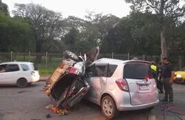 Fatal accidente sobre la ruta Traschaco frente al Jardín Botánico.