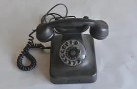 telefono-vintage-134343000000-1697995.JPG