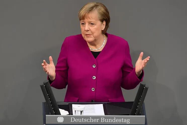 La canciller alemana, Angela Merkel, en el Bundestag este jueves.