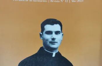 Portada de la revista editada en homenaje al primer obispo de Misiones y Ñeembucú, monseñor Ramón Bogarín Argaña.