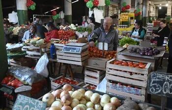 Sedeco insta a la ciudadanía a realizar sus compras en mercados populares o comercios mayoristas.