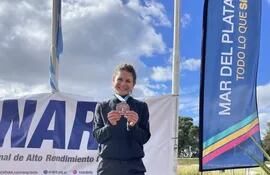 La velocista paraguaya Xenia Noreen Hiebert Klassen (13/11/1998) ganadora de la medalla de bronce.